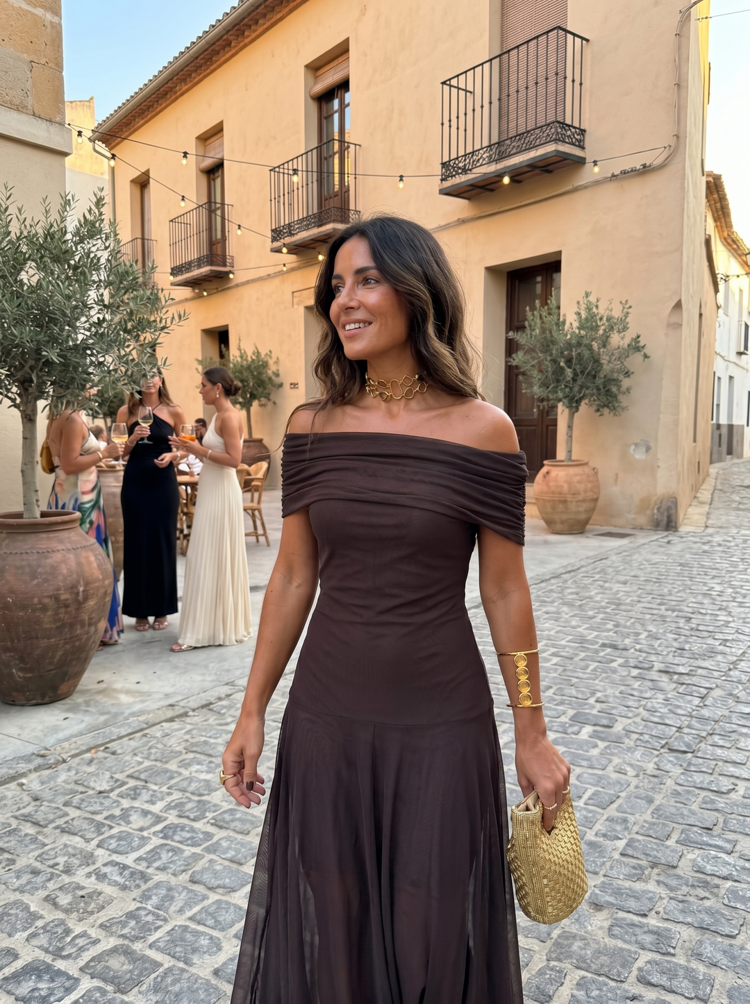 Maya | Elegant and simple maxi dress