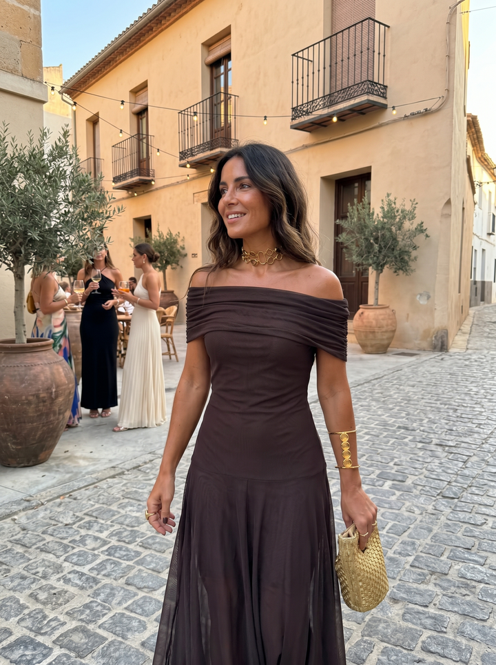 Maya | Elegant and simple maxi dress