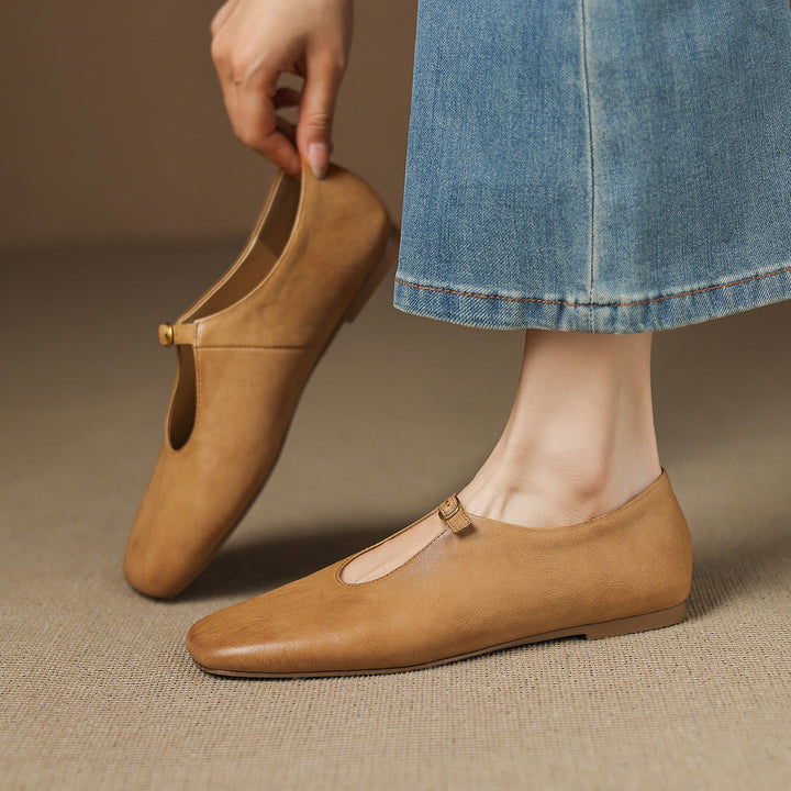 Maud | High-Vamp Mary Jane Flat