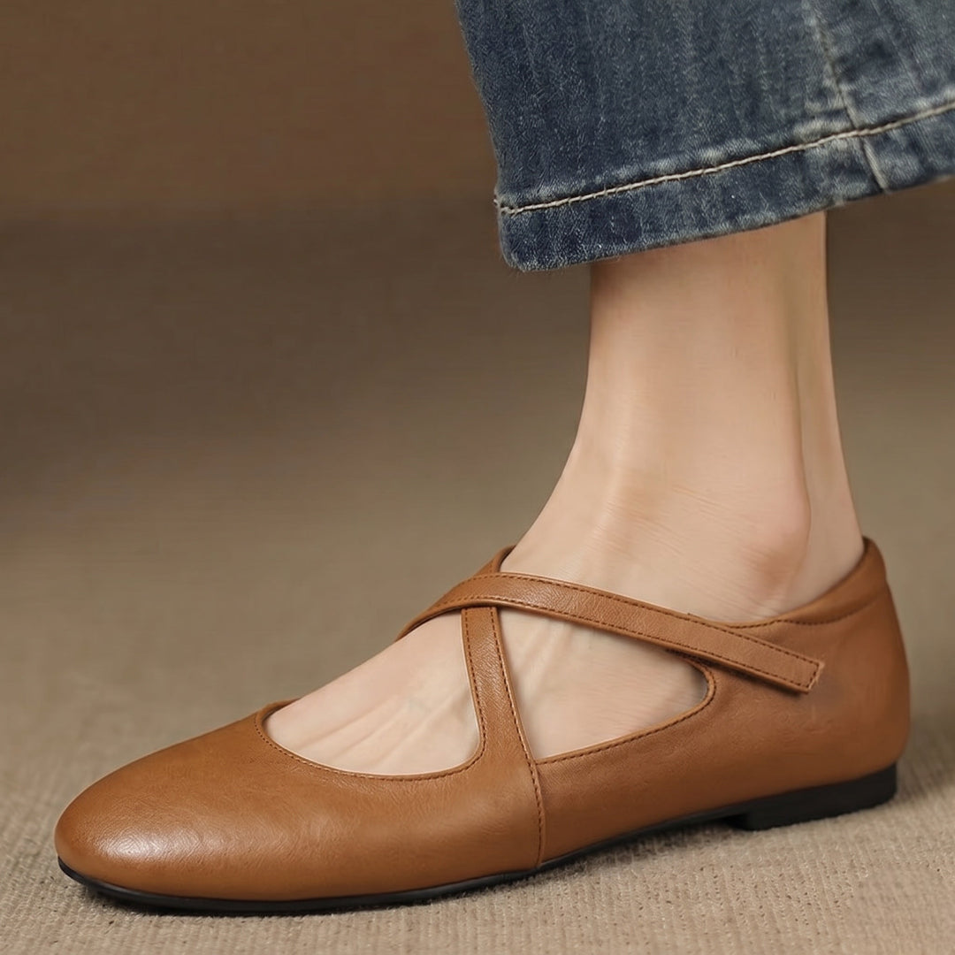 Elsie | Cross-Strap Round-Toe Ballet Flats